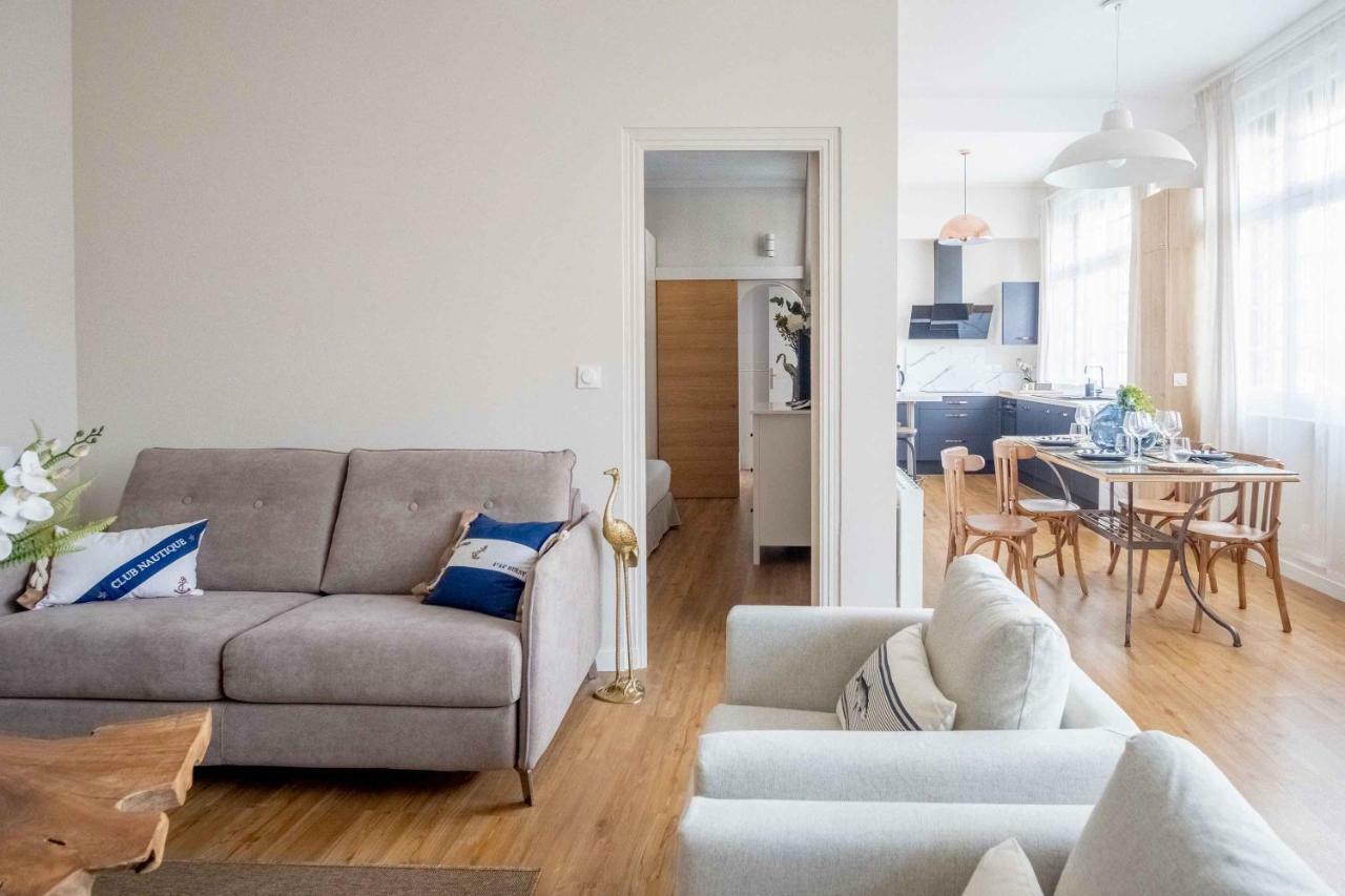 Elegant Appartement En Plein Coeur De Cabourg - Les Locations De Proust Eksteriør billede